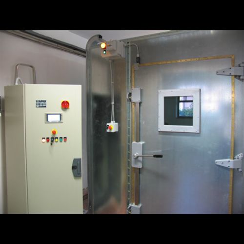Disinfestazione tarli microonde trattamento anti tarlo mobili ... Trattamento tarli legno